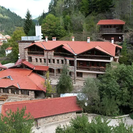 Resort изворът